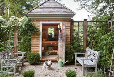 10 Garden Shed Ideas for a Beautiful Backyard Retreat