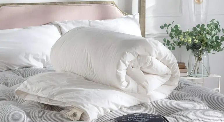 Wool Room Duvet Review: The Duvet That Finally Fixed My Overheating Problem