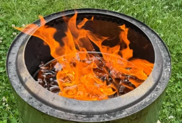 Solo Stove Review : The Fire Pit That Redesigned Outdoor Gathering — With Customer Service That Hasn't Kept Up