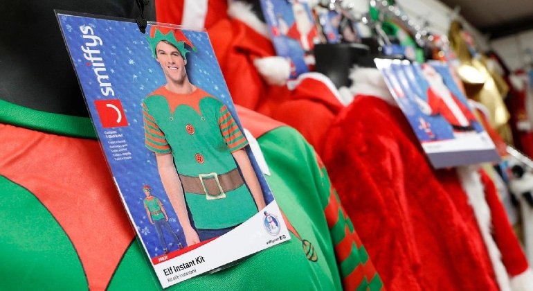 Smiffys Review: 130 Years of British Fancy Dress — With Peak-Season Delivery Risk as the Honest Caveat